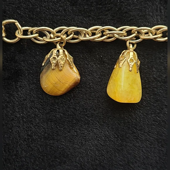 Natural stone vintage charm bracelet - Picture 4 of 5